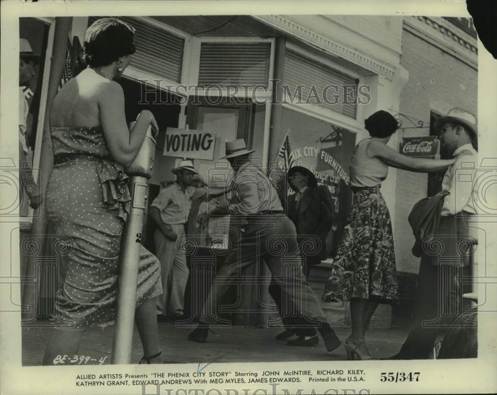 1956 Press Photo Commotion on Street in "The Phenix City Story" - abnx02970