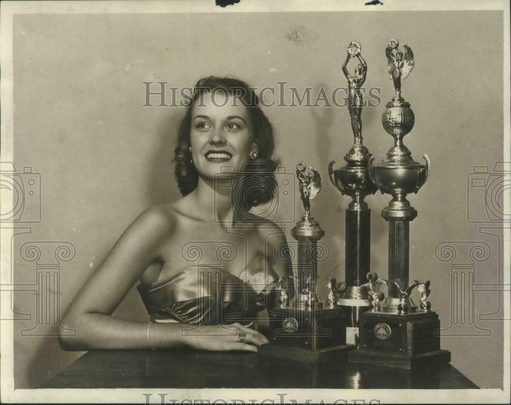 1952 Press Photo Gwen Harmon, &quot;Miss Alabama&quot; - abnz01534 - Historic Images