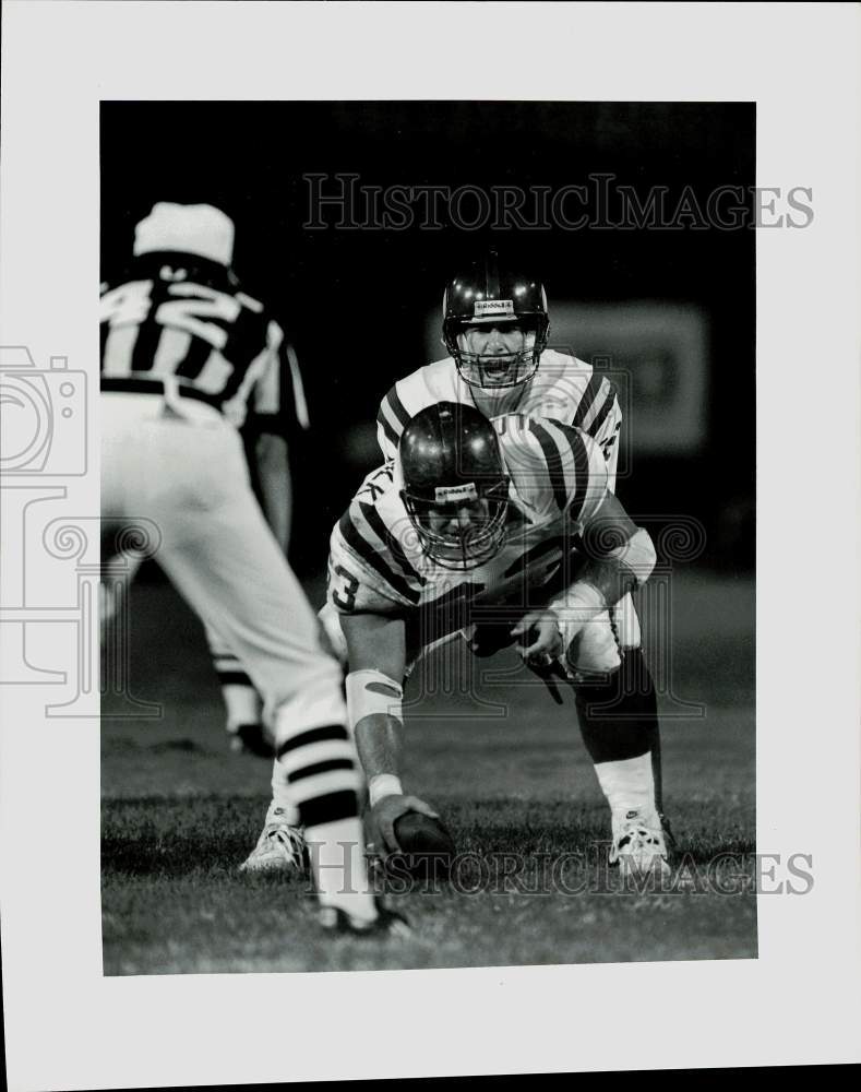 1987 Press Photo Minnesota&#39;s quarterback Rich Gannon &amp; center Kirk Lowdermilk - Historic Images