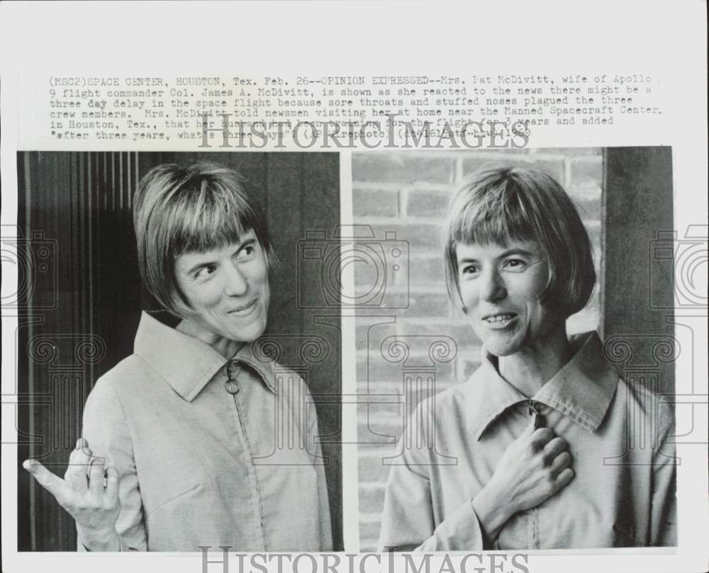 1969 Press Photo Astronaut's Wife Pat McDivitt Talks Flight Delay with Press, TX - Historic Images