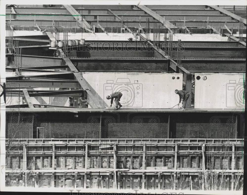 1967 Press Photo Construction Site Of New South Shore High School In Chicago - Historic Images