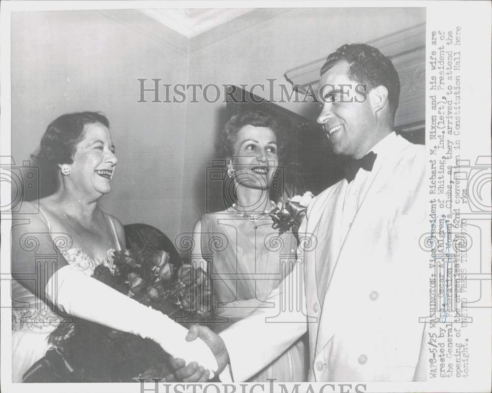 1953 Press Photo Mr. and Mrs. Richard Nixon at a party in Constitution Hall - Historic Images