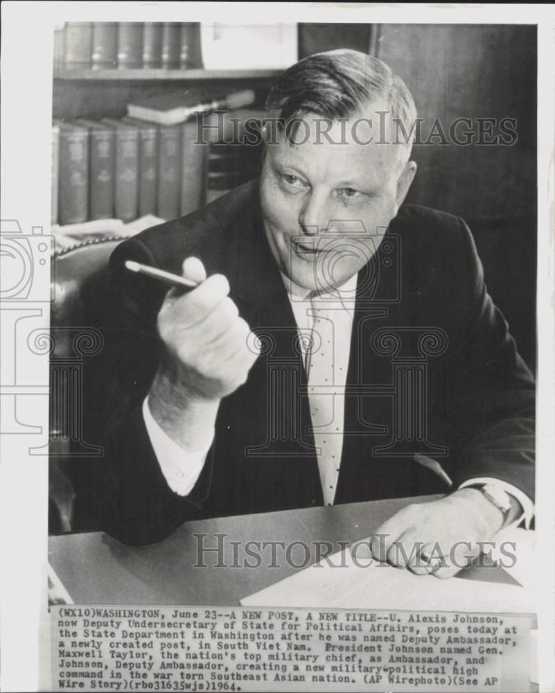 1964 Press Photo Deputy Undersecretary Of State U. Alexis Johnson In Washington - Historic Images