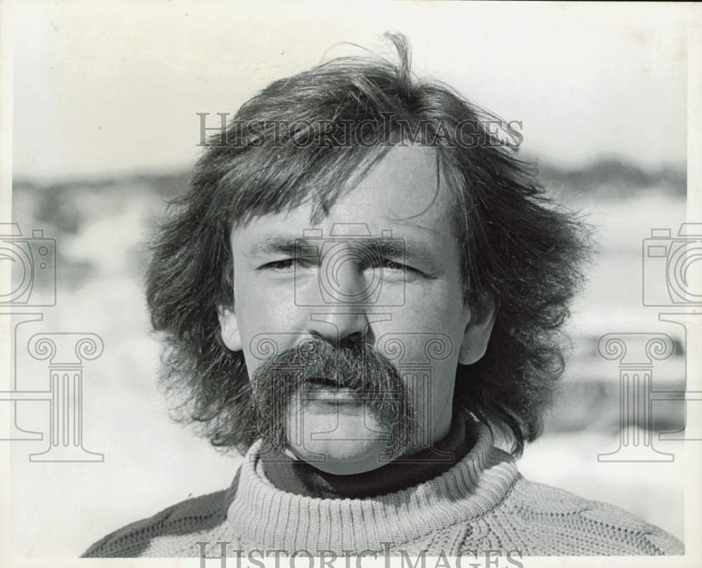 1982 Press Photo Arvada Artist Gerald Balcia, Sculptor - afa39812 - Historic Images