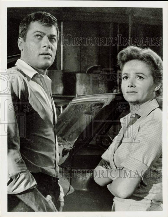 1988 Press Photo Tony Curtis and Cara Williams in scene from "The Defiant Ones." - Historic Images