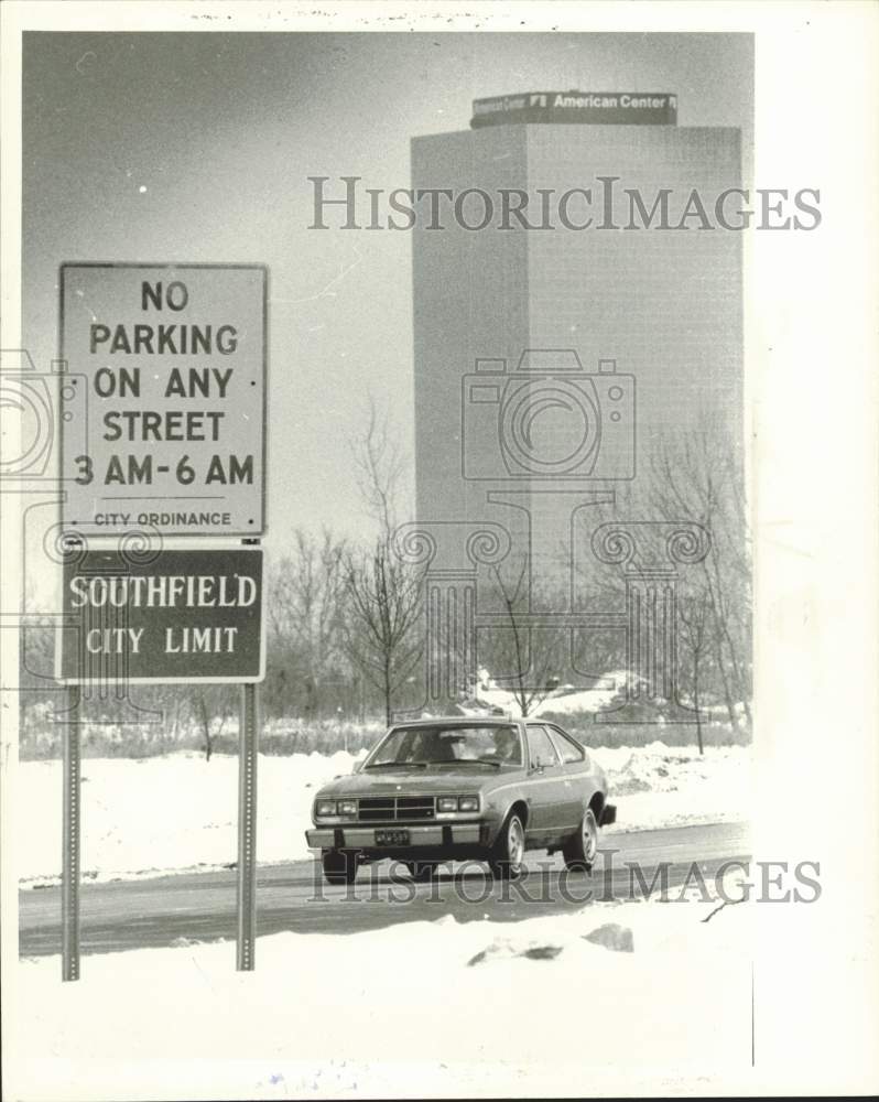 1981 Press Photo American Motors Headquarters Building, Southfield, Michigan - Historic Images