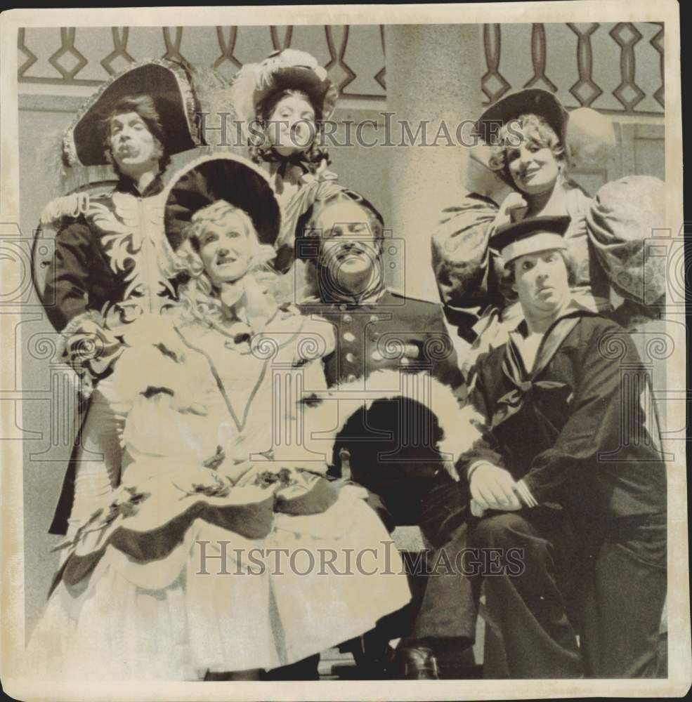 1978 Press Photo Group of Performers, Pinafore - afa47796- Historic Images