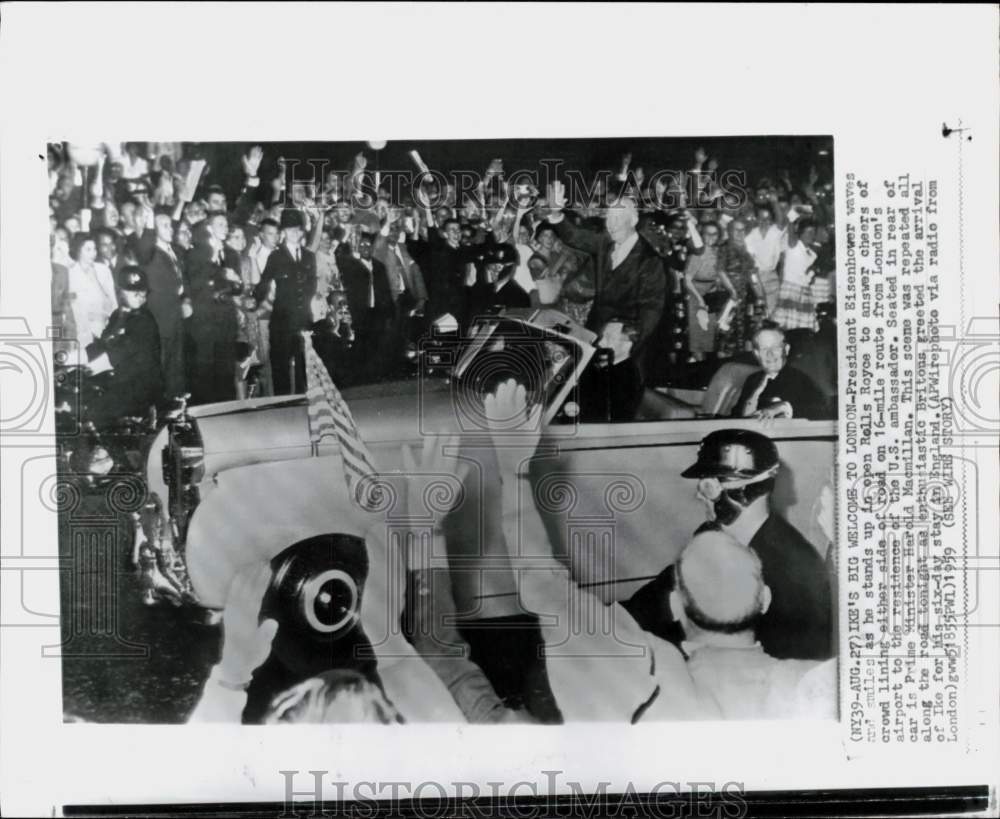 1959 Press Photo President Dwight Eisenhower waves to the crowd in London - Historic Images