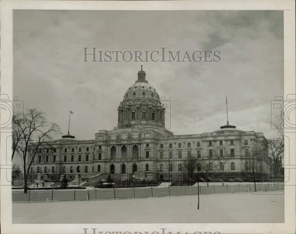 1944 Press Photo Exterior of Minnesota Capitol Building in St. Paul - afx10004 - Historic Images