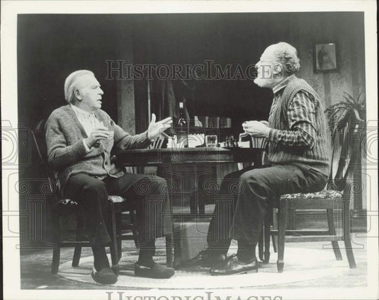 1983 Press Photo Milton Berle and Lee Wallace in "Goodnight, Grandpa" - Historic Images