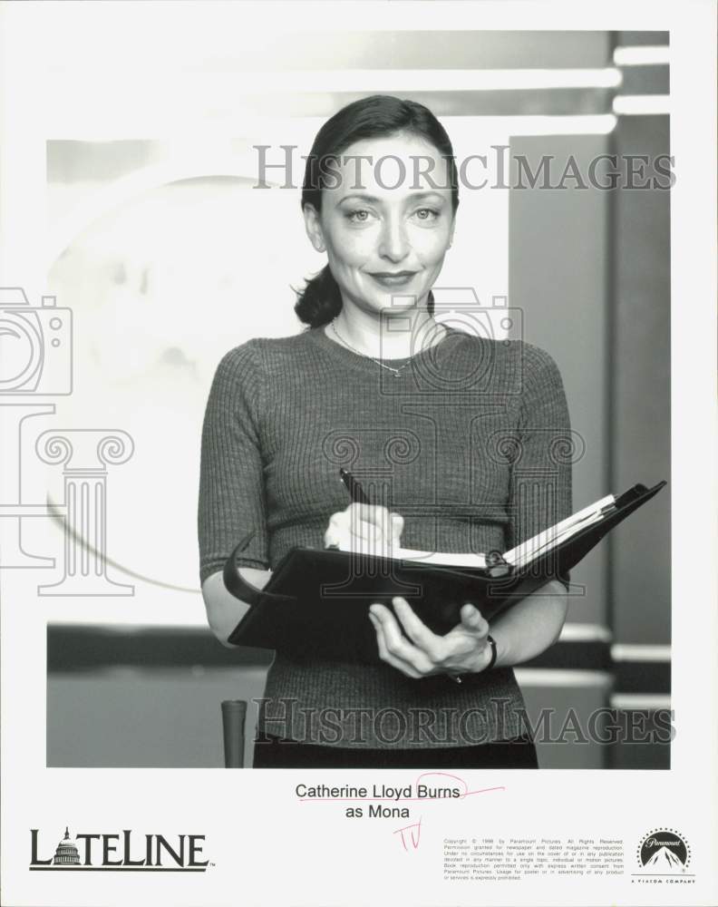 1998 Press Photo Catherine Lloyd Burns stars as Mona on &quot;Lateline&quot; TV series - Historic Images