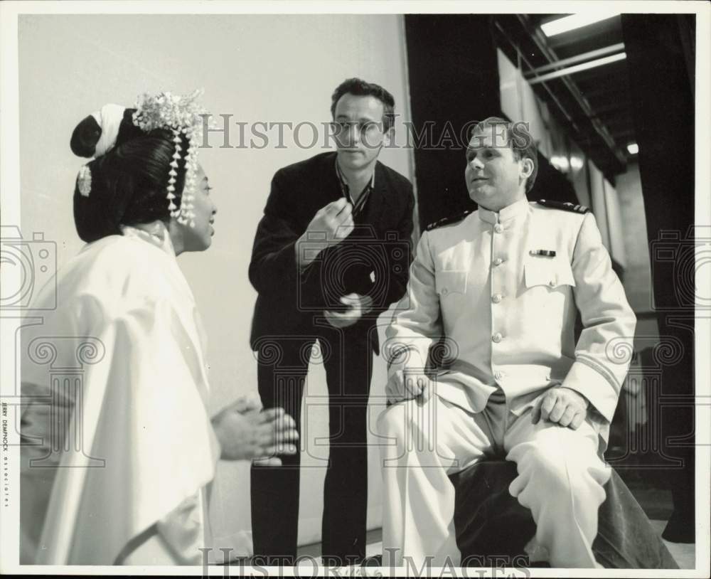 1965 Press Photo Cast and stage director rehearse Puccini&#39;s Madame Butterfly - Historic Images