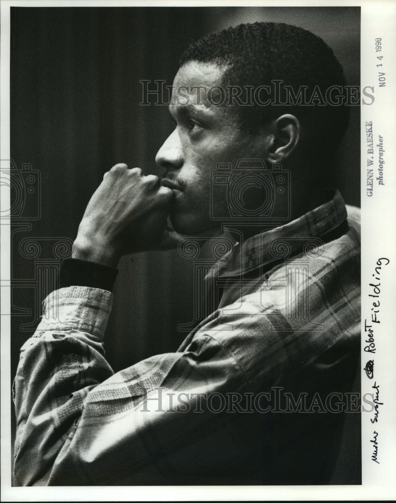 1990 Press Photo Murder suspect Robert Fielding listens in court- Historic Images