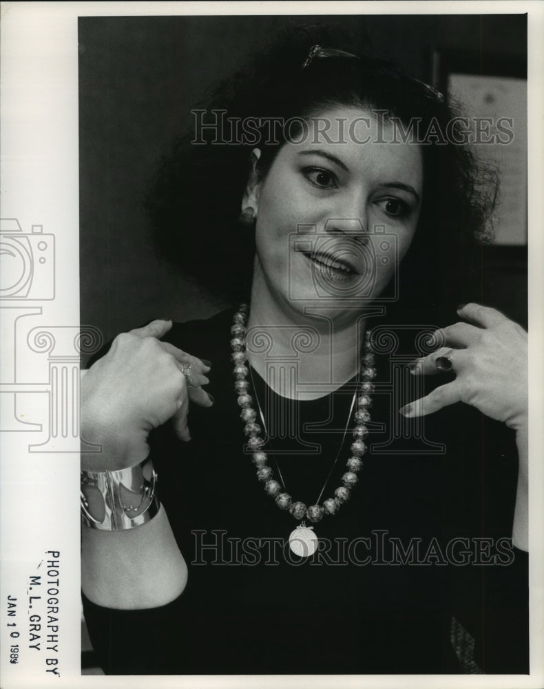 1989 Press Photo Ramona Baker, Director of the Arts Council- Historic Images