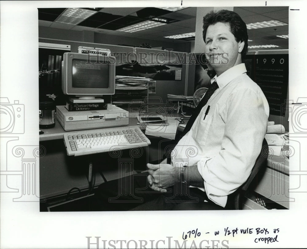 1990 Press Photo Martin Burkey, Huntsville Times Science Writer- Historic Images