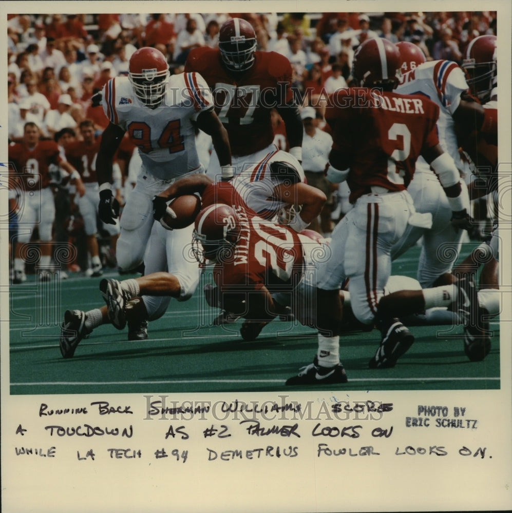 Press Photo Williams Scores Touchdown As Players Look On During Alabama Game - Historic Images