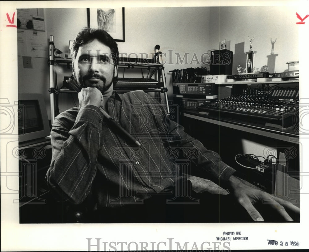 1990 Press Photo Musician Clifford M. Van Buren In Studio - ahta01871 - Historic Images