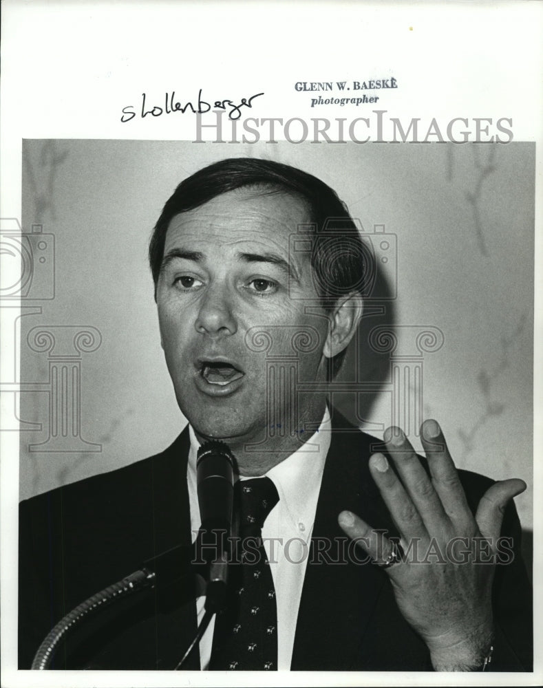 Press Photo Alabama&#39;s Schollenberger Speaks At Conference - ahta02456- Historic Images