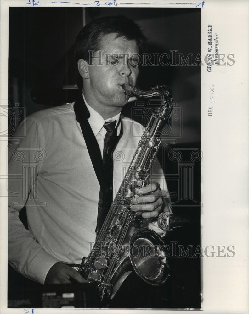 1988 Press Photo Greg Chambers, Musician in Huntsville, Alabama - ahta02584- Historic Images