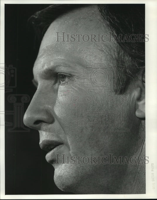 Press Photo Auburn University Football Patrick Dye - ahta02683- Historic Images