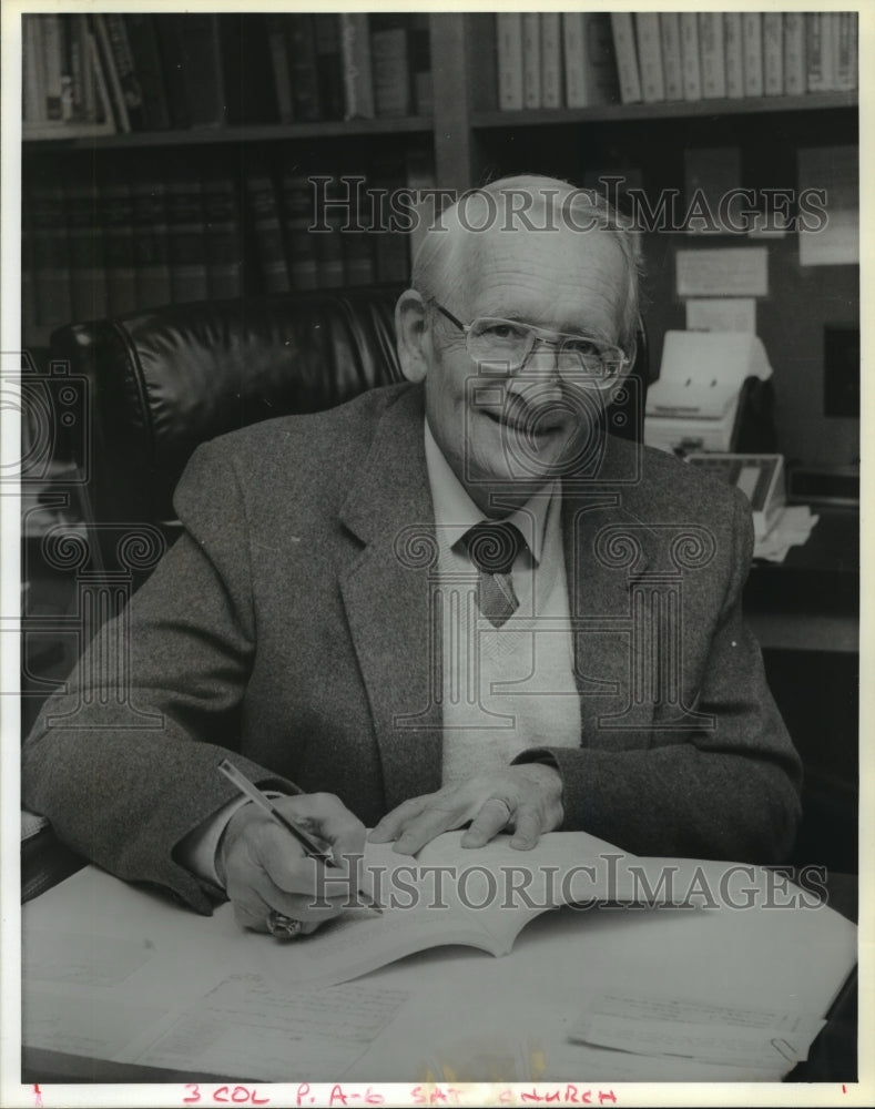 1988 Press Photo John Jackson, Minister at First Christian Church in Hutnsville- Historic Images