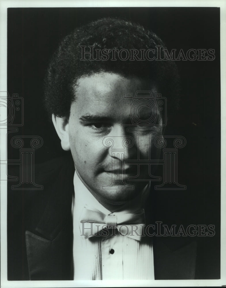 1988 Press Photo Nicholas V. Palmer, Conductor - ahta02929- Historic Images