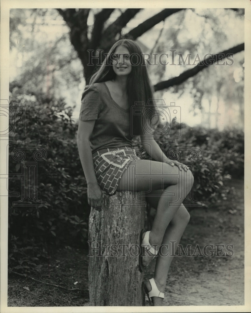 1973 Press Photo Martha Ray, Miss July &#39;73- Historic Images