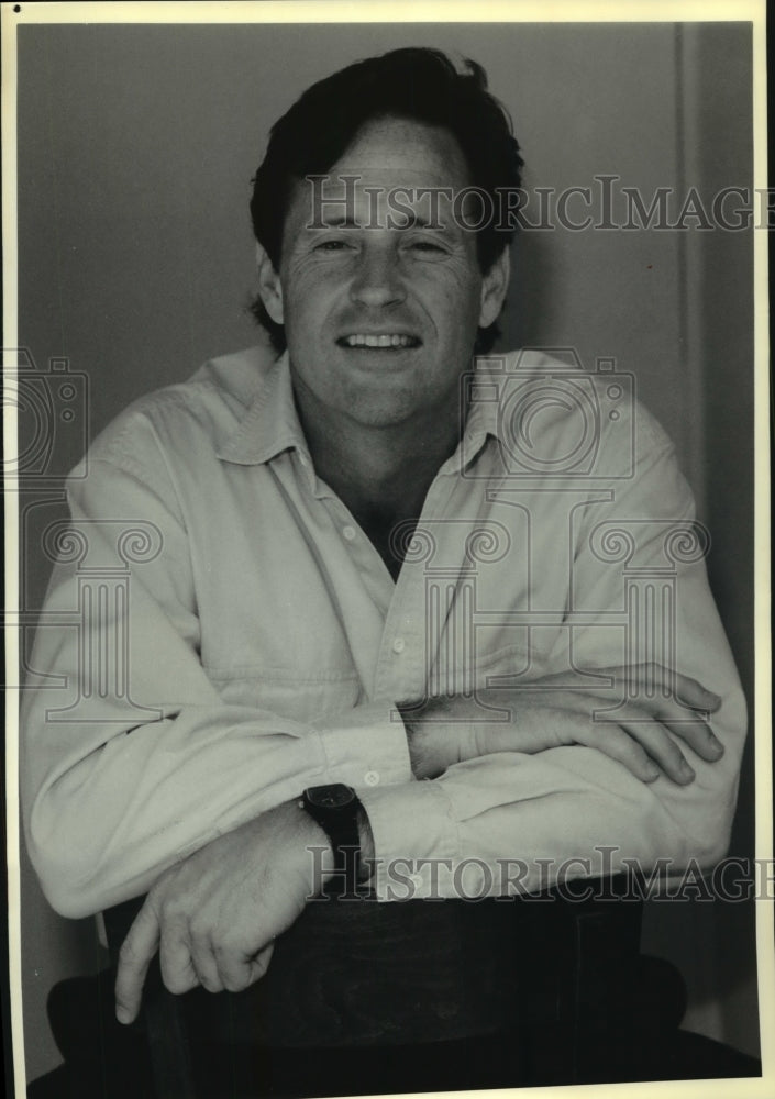 1989 Press Photo Robert Hays, Actor in NBC Series &quot;FM&quot; - ahta03419- Historic Images