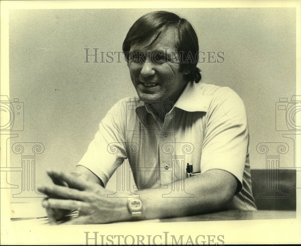 1980 Press Photo Gary Parks, Huntsville Youth Orchestra Music Director- Historic Images