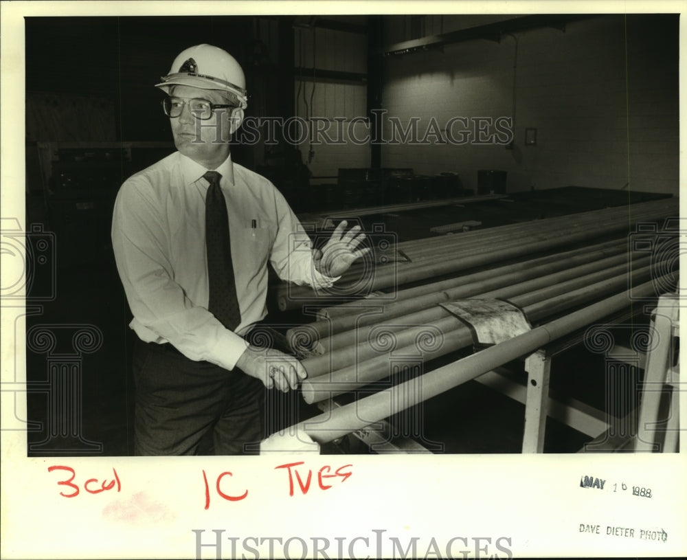 1988 Press Photo William K. McDonald, President of Teledyne S.C.- Historic Images