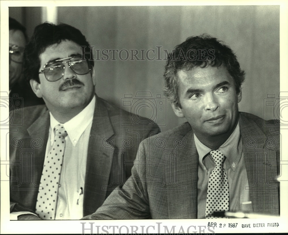 1987 Press Photo Mark Laracy, Founder of Parfums de Coeur, and Man- Historic Images