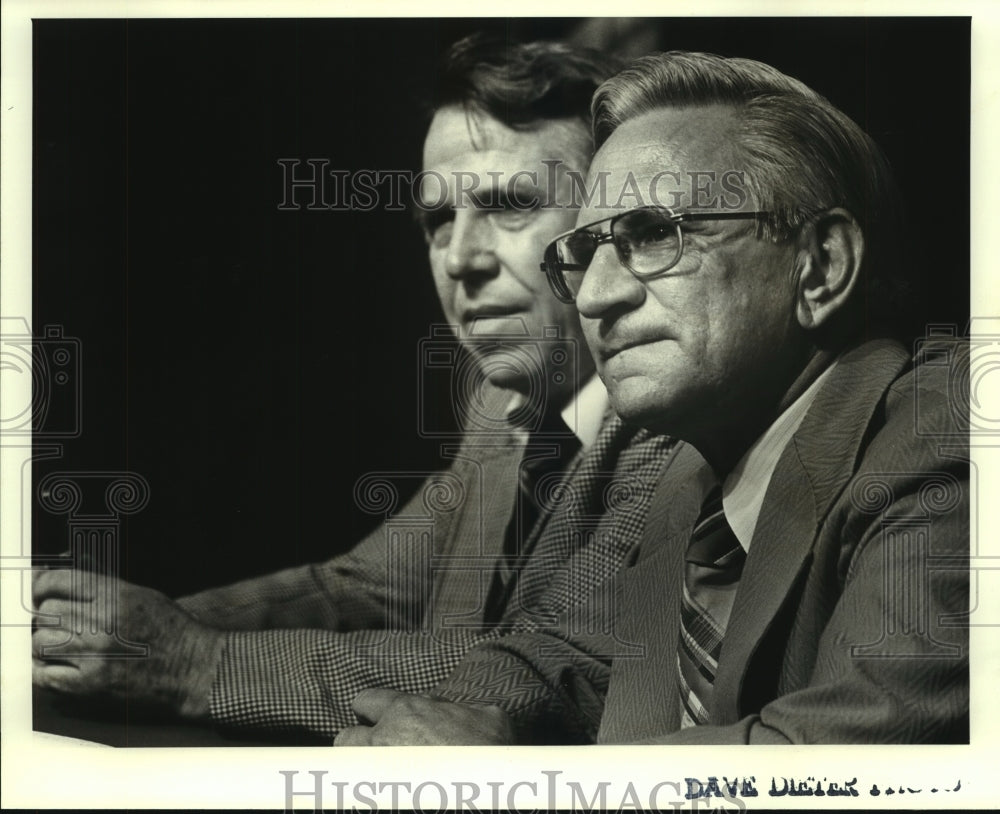 Press Photo Two Men in Suits- Historic Images