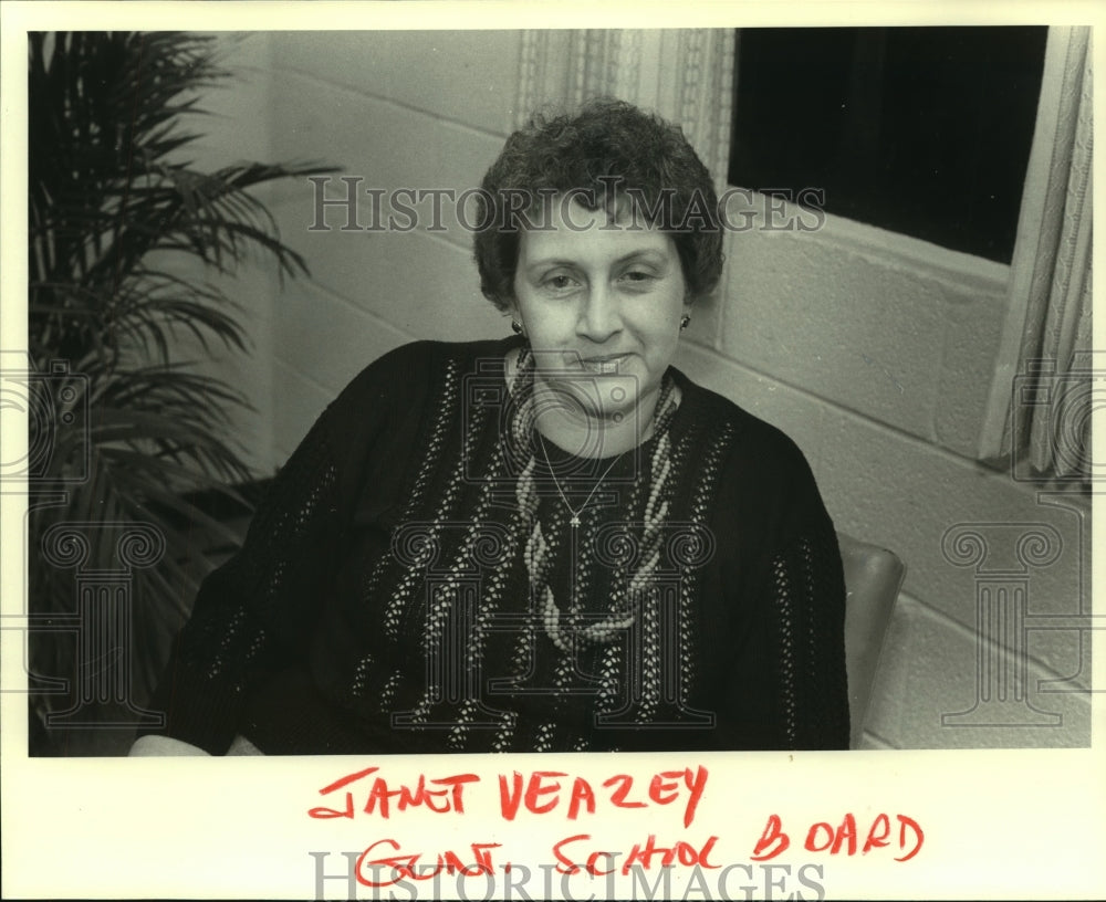 Press Photo Janet Veazey, Guntersville School Board- Historic Images