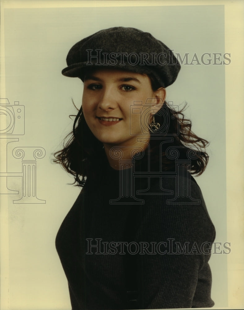 1995 Press Photo Laura Winkles, Library Assistant, The Huntsville Times- Historic Images