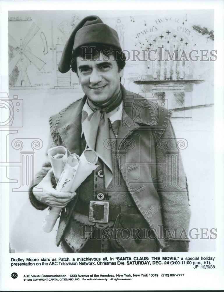 1988 Press Photo Actor Dudley Moore as Patch in &quot;Santa Claus: The Movie&quot; on ABC- Historic Images