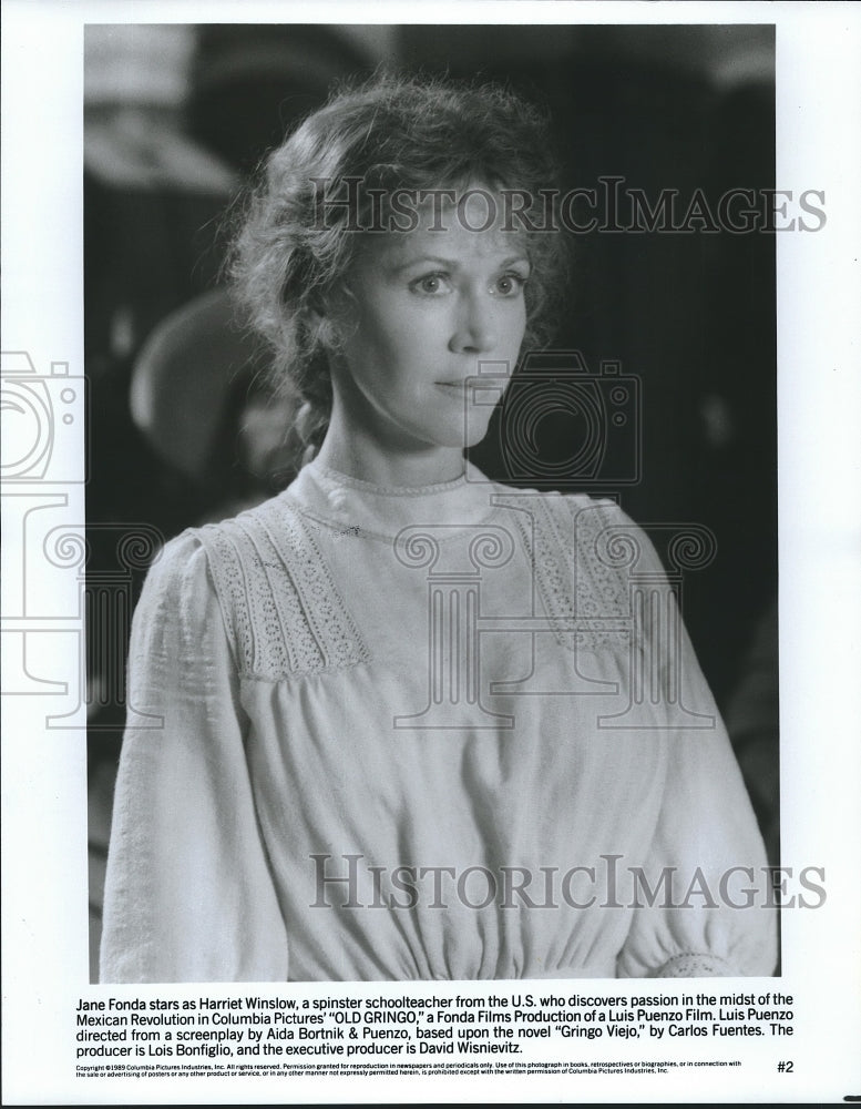 1989 Press Photo Jane Fonda as Harriet Winslow in &quot;Old Gringo&quot; - ahtx00715- Historic Images