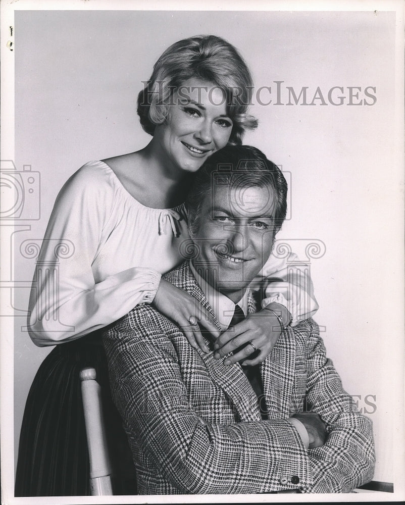 Press Photo Dick Van Dyke and Hope Lange, Actors- Historic Images