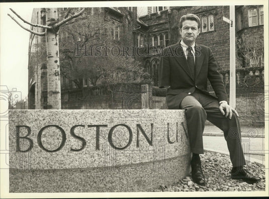Press Photo John Silber, President, Boston University- Historic Images