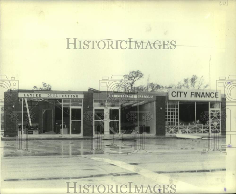 1985 Press Photo Destroyed strip mall after Hurricane Elena- Historic Images