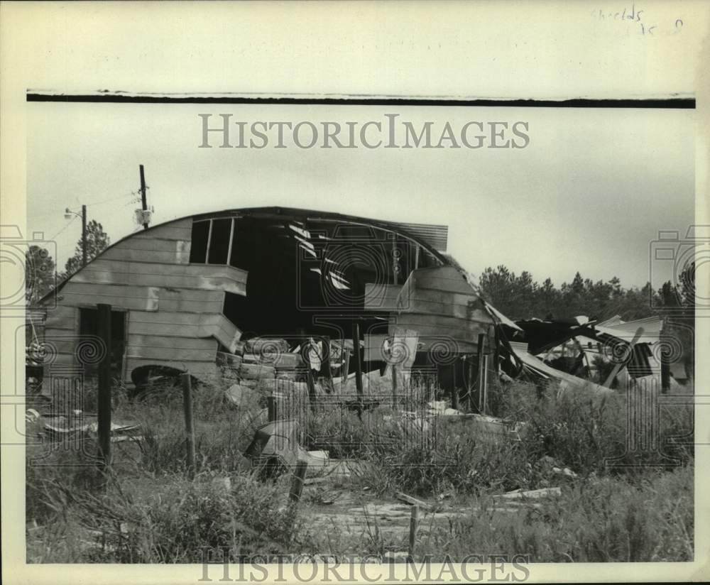 1979 Press Photo Destroyed building after Hurricane Frederic- Historic Images