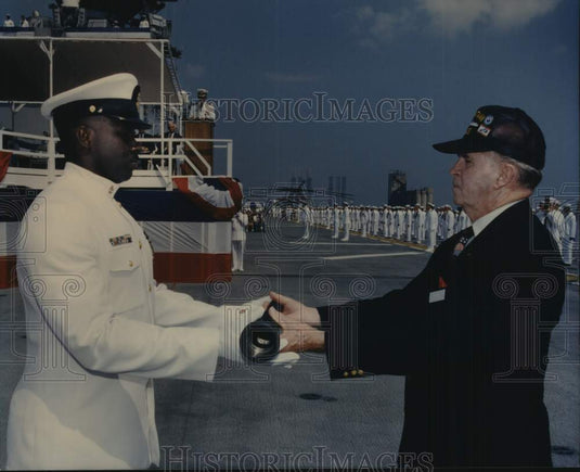 1997 Press Photo Passing of "Long Glass" USS Bataan, LHD-5 commission ceremony- Historic Images
