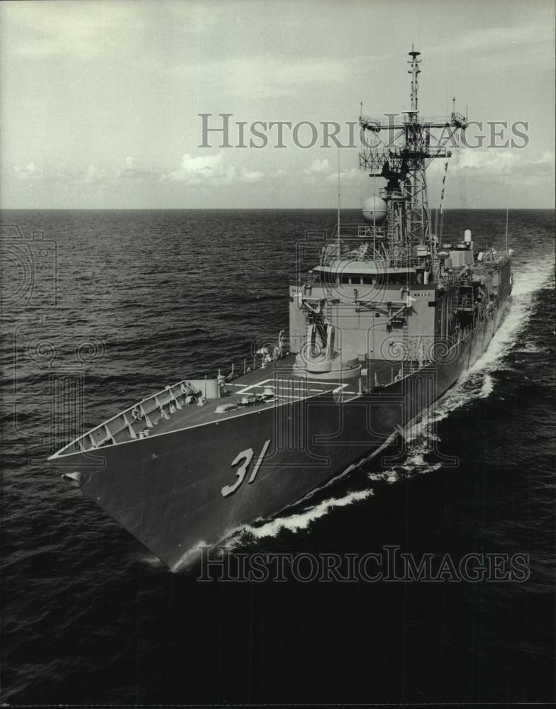 1988 Press Photo The USS Stark on the water- Historic Images