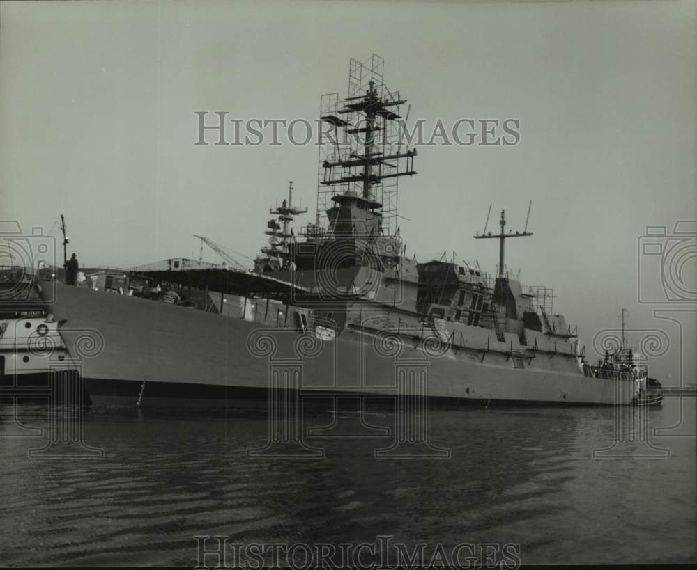 Press Photo SA&#39;AR 5 Corvette, Ship built by Ingalls Shipbuilding at Dock- Historic Images