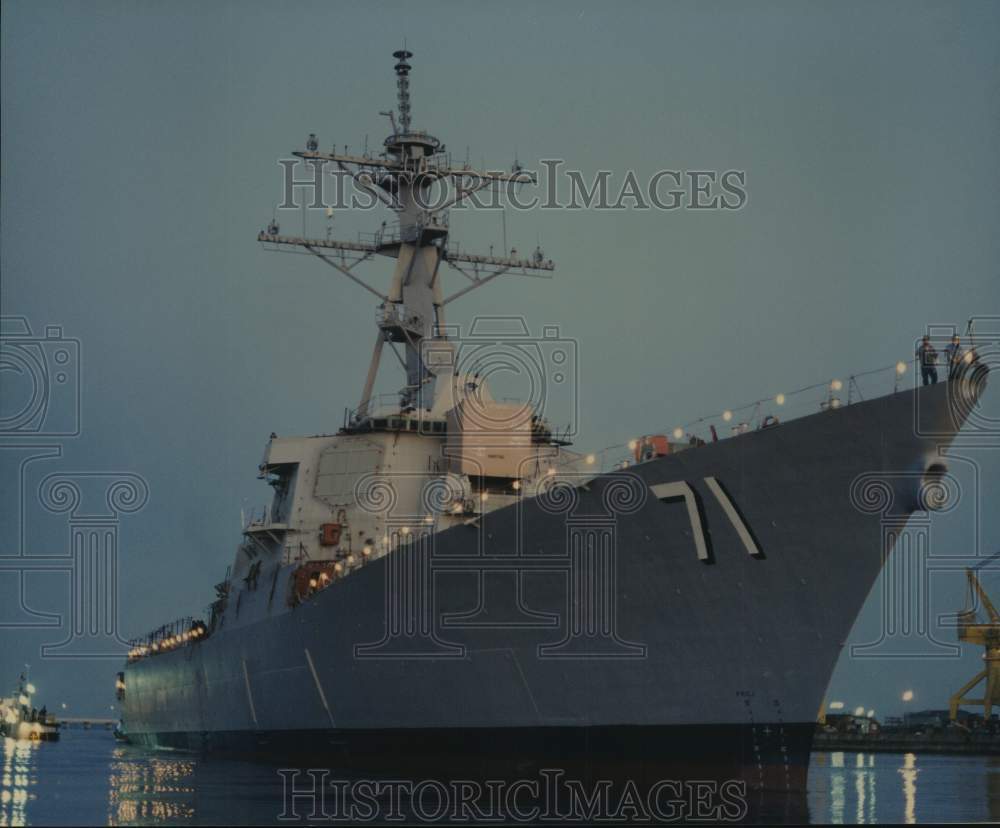 Press Photo Side View of USS Ross, 71 built by Shipbuilding from Water- Historic Images