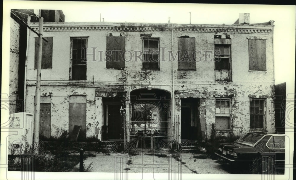 1983 Press Photo Exterior view of Chamberlain-Rapier House to be renovated- Historic Images