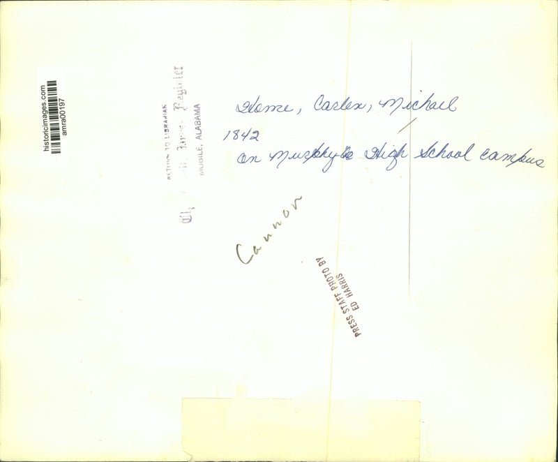 Load image into Gallery viewer, Press Photo Carlen home on Murphy High campu in Alabama - amra00197
