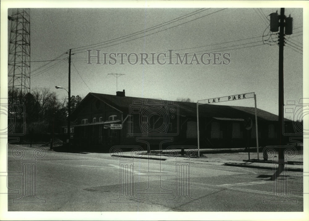 1988 Press Photo Store by Lay Park In Thomasville, Alabama - Historic Images