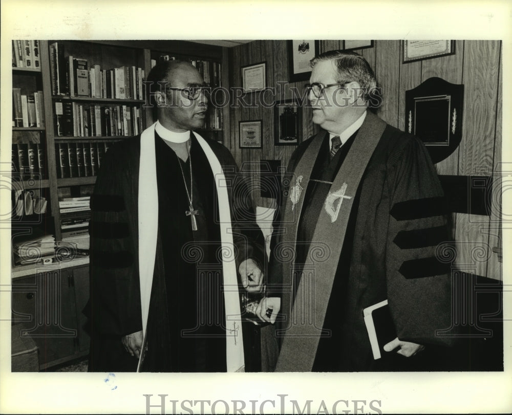 1984 Press Photo Bishops Herman Anderson and Lloyd Knox in Alabama - Historic Images