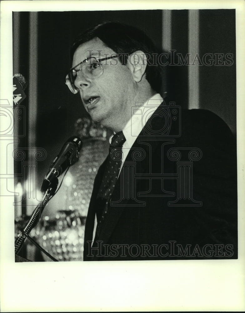 1986 Press Photo Charles Graddick speaks at event in Alabama - Historic Images