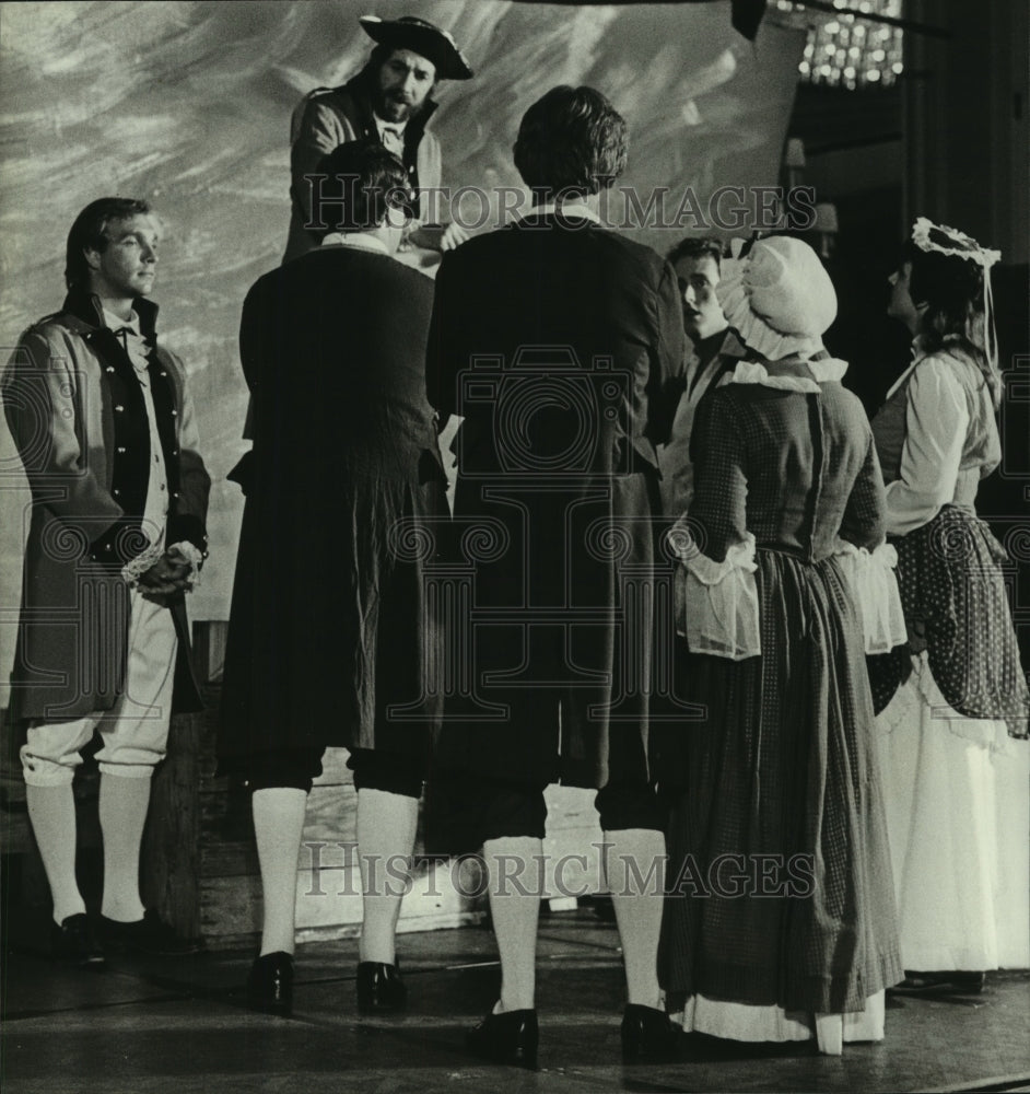 1983 Press Photo Actors perform scene of play at British Faire in Alabama- Historic Images